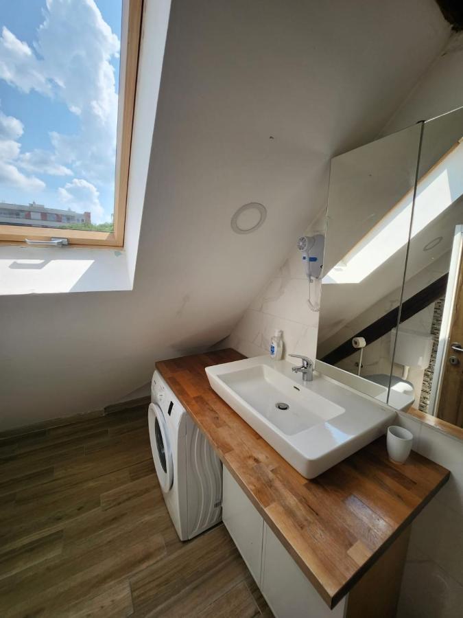 Apartman Buzanova 001 Apartment Zagreb Bagian luar foto